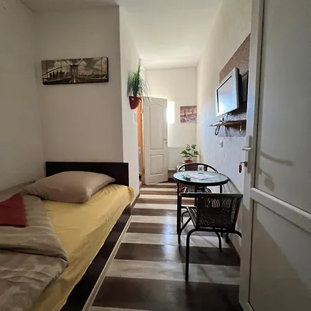 Guest house Family S.e.t. *