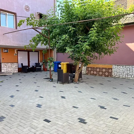 Guest house Family S.e.t. *